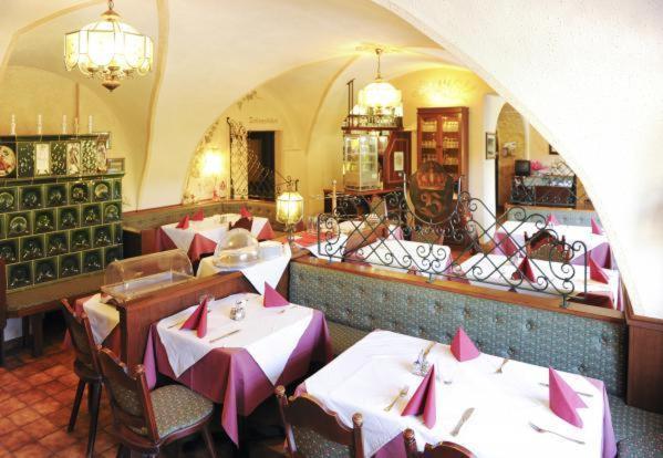 Gasthof Hotel Zur Goldenen Krone Furth bei Gottweig 외부 사진