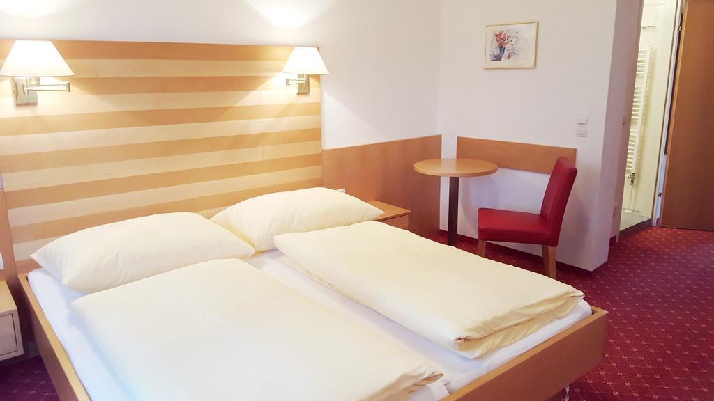 Gasthof Hotel Zur Goldenen Krone Furth bei Gottweig 외부 사진